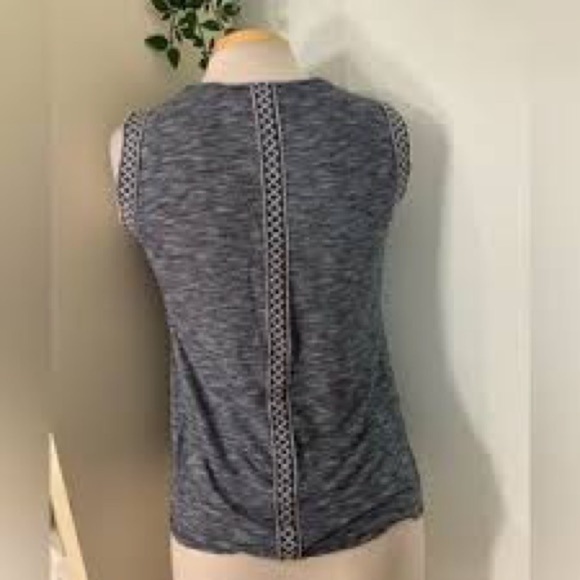 W5 Anthropologie Women's Embroidery Detail Sleeveless Top - Picture 2 of 7